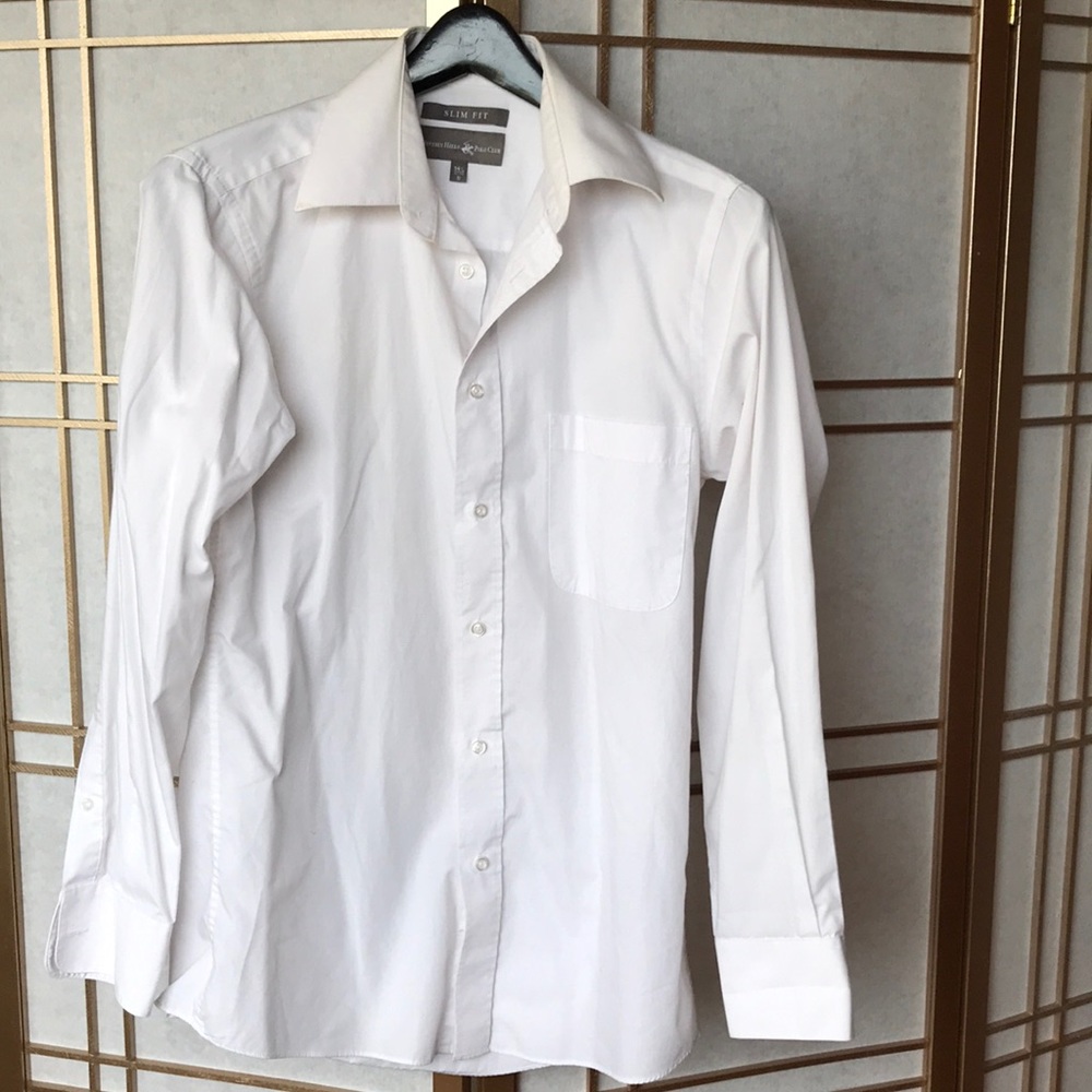 Slim fit men’s button up